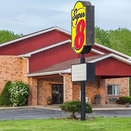 Super 8 By Wyndham Watseka Hotel Екстериор снимка
