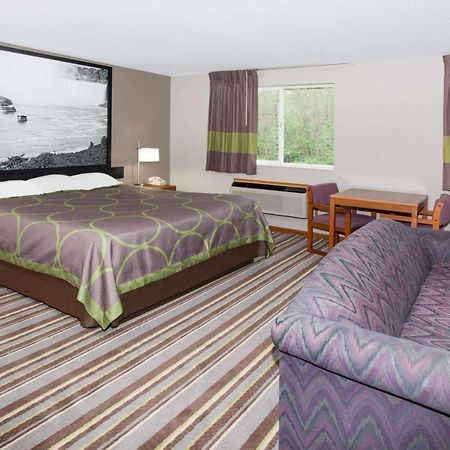 Super 8 By Wyndham Watseka Hotel Екстериор снимка